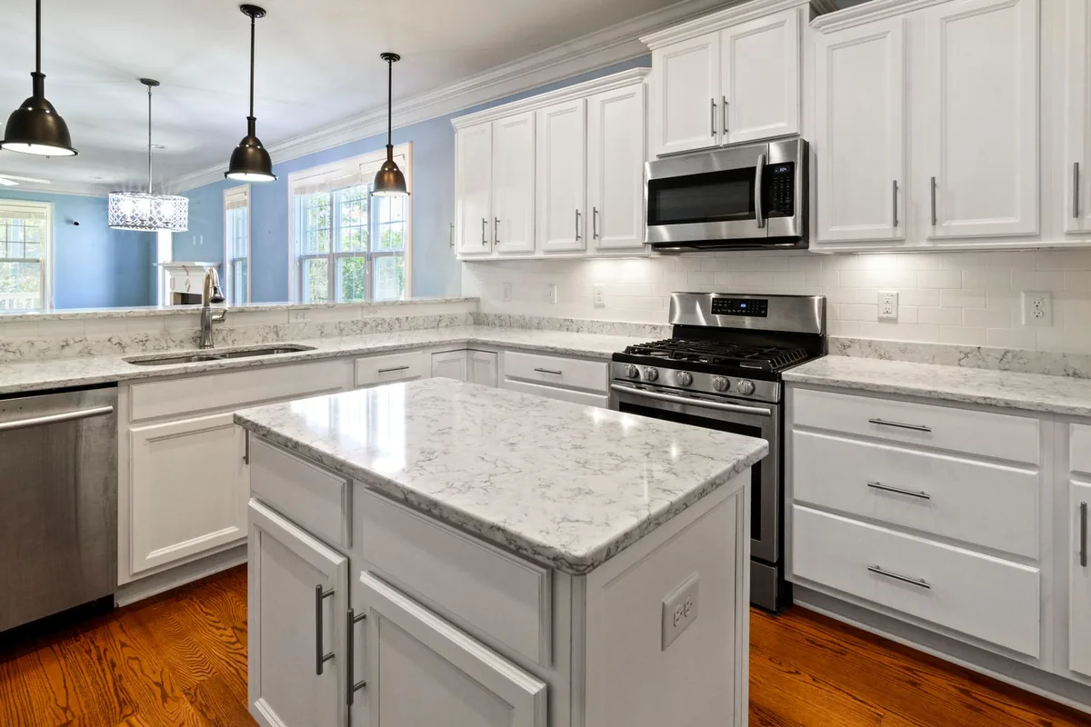 Filth & Squalor Cleanup in Shorewood, WI